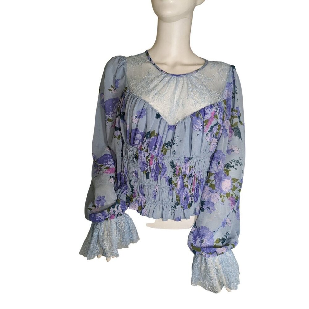 Free People Women's Size M Daphne Blouse Silver Blue Combo Smocked Cropped 37 - Picture 11 of 13